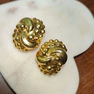Vintage Earrings Statement Large Elegant Gold-Tone Clasp Backing Career office